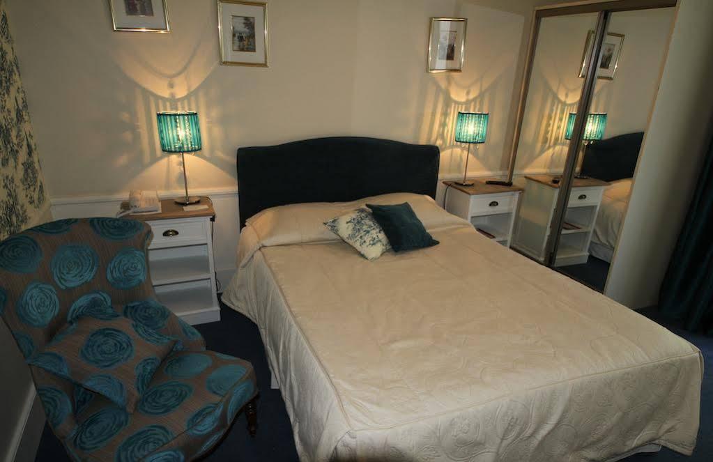 Brit Hotel & Spa Le Roc Au Chien Bagnoles de l'Orne Normandie Eksteriør bilde