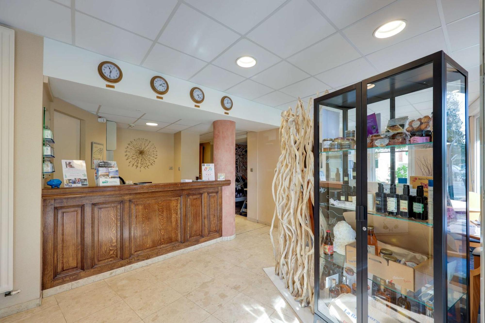 Brit Hotel & Spa Le Roc Au Chien Bagnoles de l'Orne Normandie Eksteriør bilde