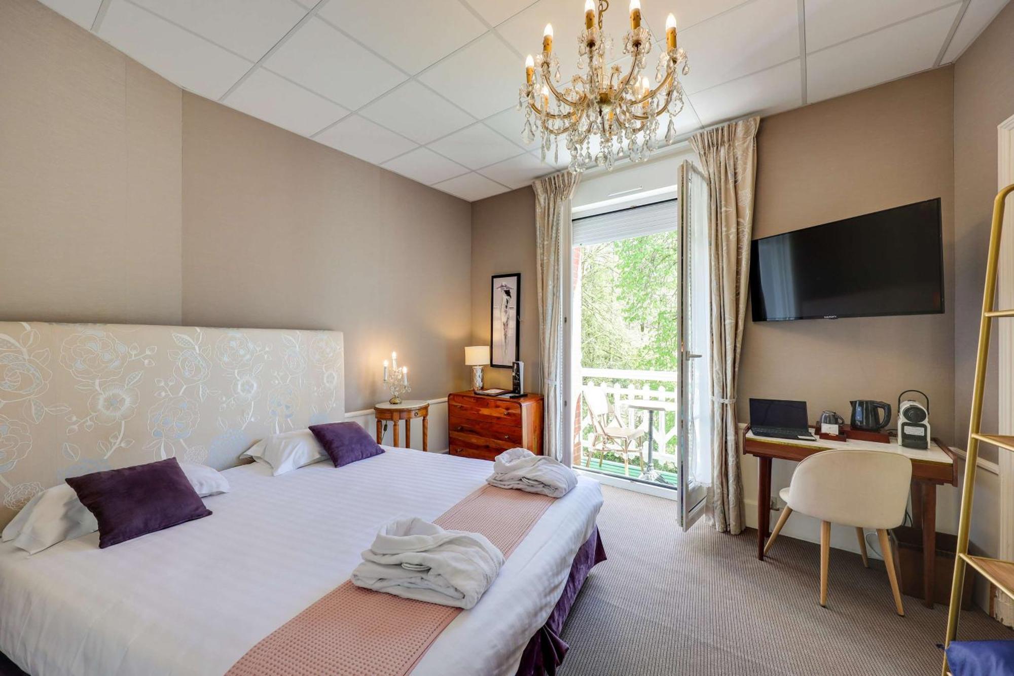 Brit Hotel & Spa Le Roc Au Chien Bagnoles de l'Orne Normandie Eksteriør bilde